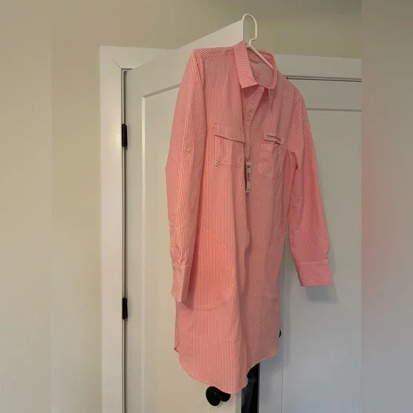 NWT Vineyard Vines Coverup - Picture 9 of 17